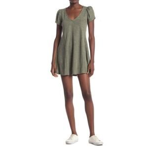 Velvet Torch Dress Womens Large Sage Green Puff Sleeve Mini‎ Knit